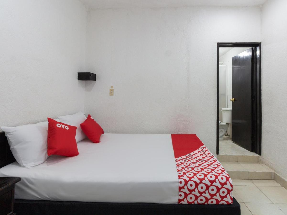 Oyo Hotel Puesta Del Sol, Santa Ana, Campeche Exteriör bild